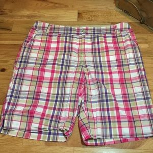 Cato Shorts - Women’s shorts Sz 18W Plus Size pink/purple plaid Cato Shorts - Women’s shorts Sz 18W Plus Size pink/purple plaid